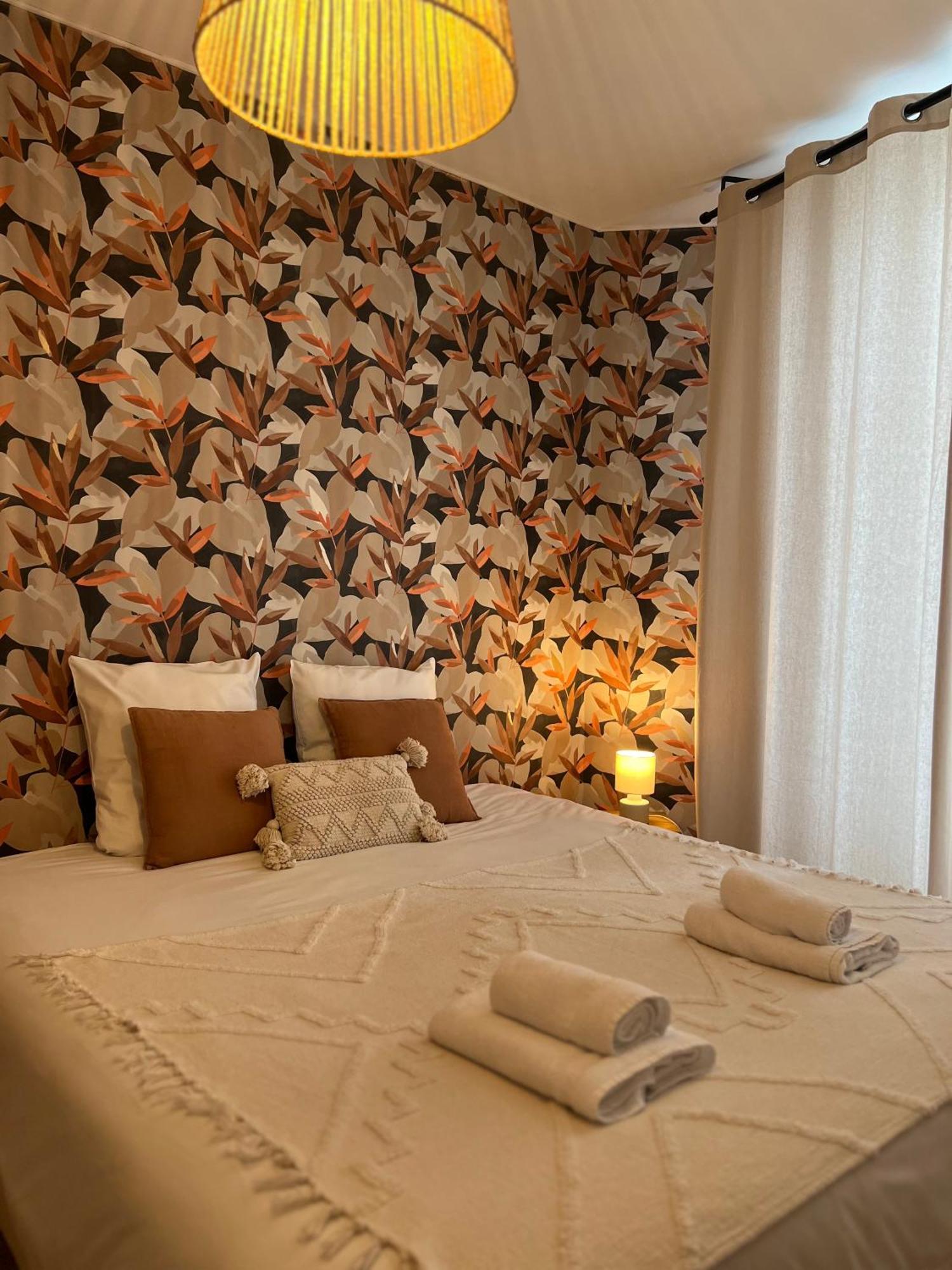 "Le Charleville", Superbe Appartement, Gare De Nevers, Service Premium By Primo C0Nciergerie Exterior photo